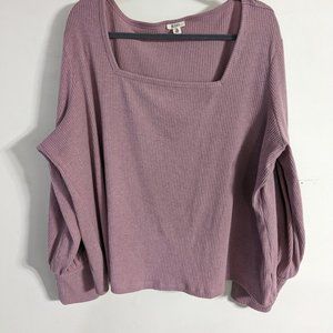 3x Long Sleeved Sweater with Squared neckline in Pink